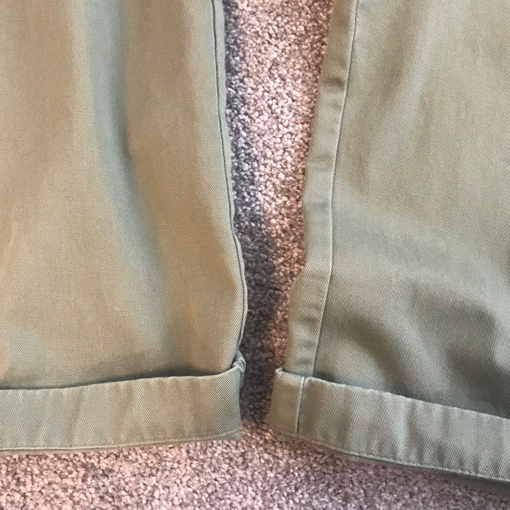 Jcrew Sutton 770 style khakis olive green 32/34 - Picture 3 of 3